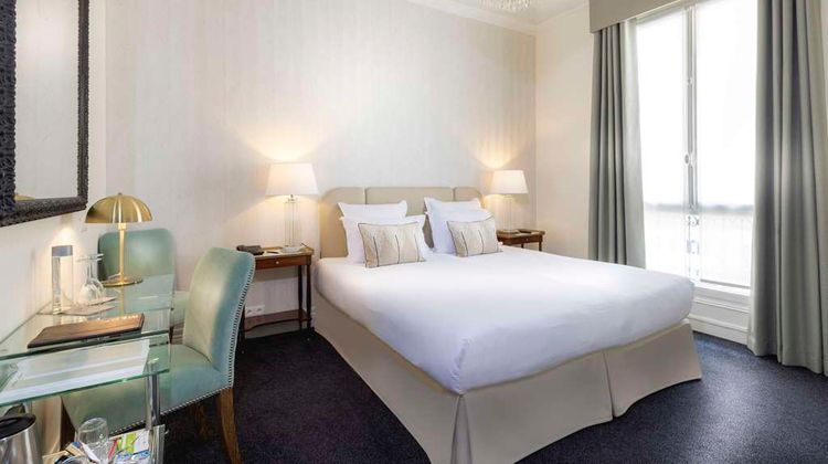 Hotel Claridge Room