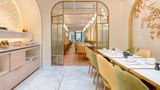 <b>Hotel Claridge Restaurant</b>. Images powered by <a href="https://iceportal.shijigroup.com/" title="IcePortal" target="_blank">IcePortal</a>.