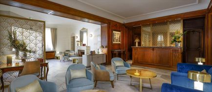 Hotel Claridge Lobby