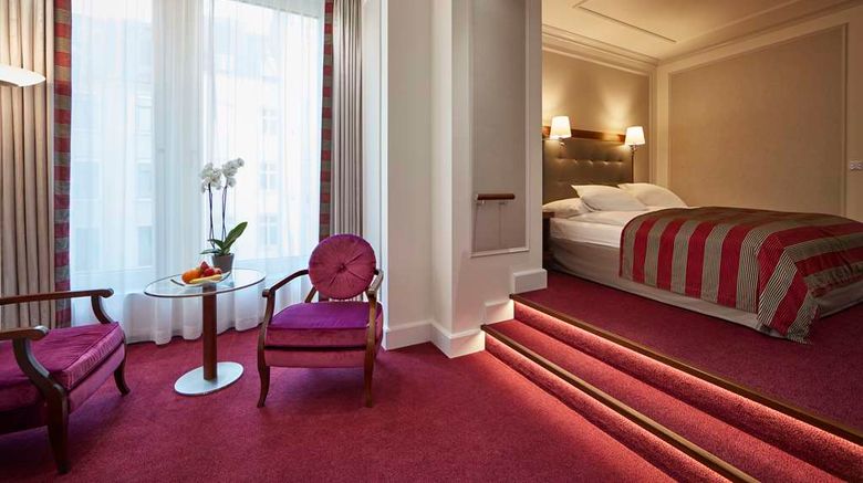 <b>Hotel Schweizerhof Zurich Room</b>. Images powered by <a href="https://iceportal.shijigroup.com/" title="IcePortal" target="_blank">IcePortal</a>.