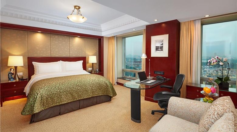<b>Lakeview Xuanwu Hotel Room</b>. Images powered by <a href="https://iceportal.shijigroup.com/" title="IcePortal" target="_blank">IcePortal</a>.