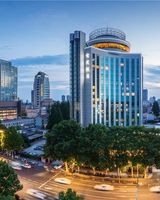 Lakeview Xuanwu Hotel