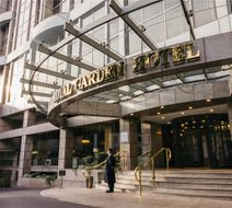 Royal Garden Hotel Exterior