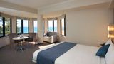 Stamford Grand Adelaide Suite