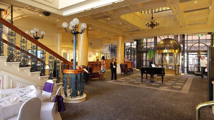 Stamford Grand Adelaide Lobby