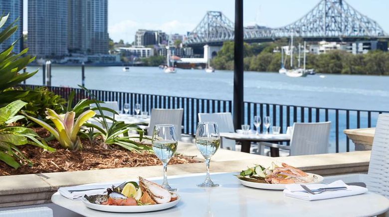 <b>Stamford Plaza Brisbane Restaurant</b>. Images powered by <a href="https://iceportal.shijigroup.com/" title="IcePortal" target="_blank">IcePortal</a>.
