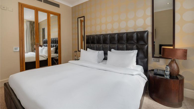 <b>The Washington Mayfair Room</b>. Images powered by <a href="https://iceportal.shijigroup.com/" title="IcePortal" target="_blank">IcePortal</a>.