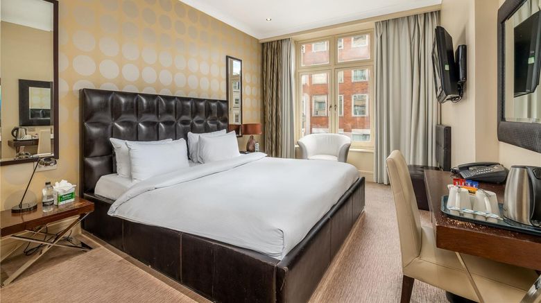 <b>The Washington Mayfair Room</b>. Images powered by <a href="https://iceportal.shijigroup.com/" title="IcePortal" target="_blank">IcePortal</a>.