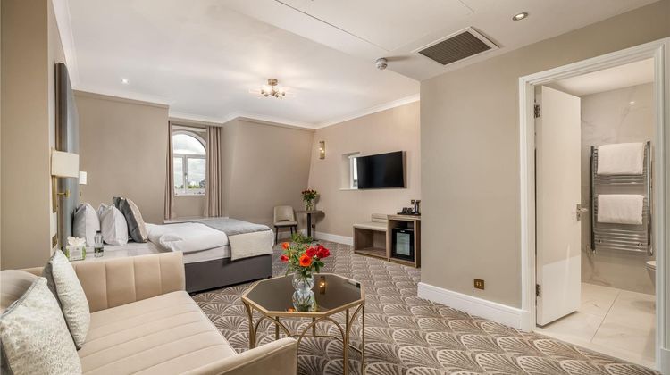 The Washington Mayfair Suite