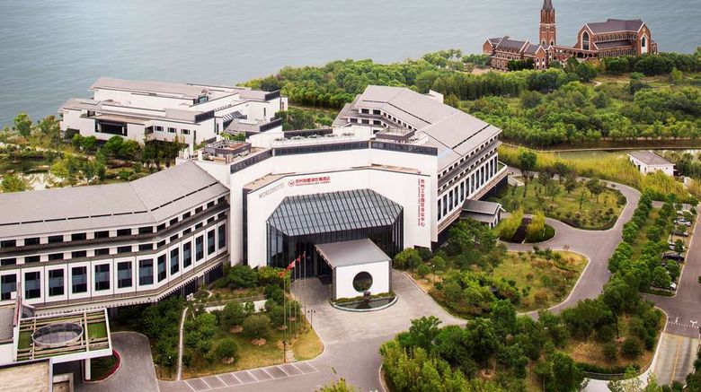 <b>Worldhotel Grand Dushulake Suzhou Exterior</b>. Images powered by <a href="https://iceportal.shijigroup.com/" title="IcePortal" target="_blank">IcePortal</a>.