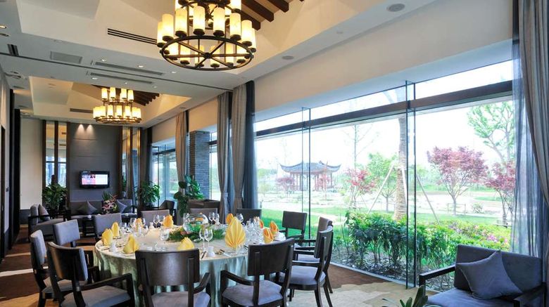 <b>Worldhotel Grand Dushulake Suzhou Restaurant</b>. Images powered by <a href="https://iceportal.shijigroup.com/" title="IcePortal" target="_blank">IcePortal</a>.