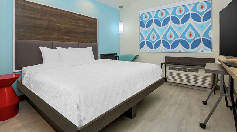 <b>Tru by Hilton Amarillo West Room</b>. Images powered by <a href="https://iceportal.shijigroup.com/" title="IcePortal" target="_blank">IcePortal</a>.