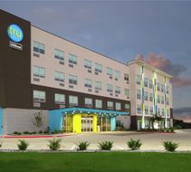 Tru by Hilton Bryan College Station Exterior