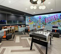Tru by Hilton Bryan College Station Lobby