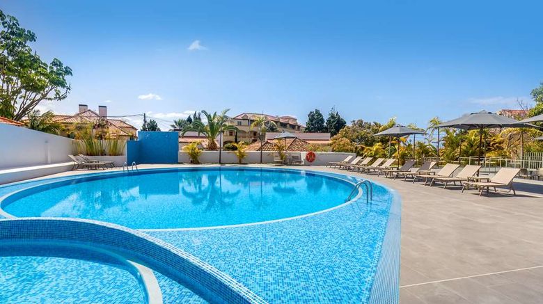 <b>Allegro Madeira by Barcelo - Adults Only Pool</b>. Images powered by <a href="https://iceportal.shijigroup.com/" title="IcePortal" target="_blank">IcePortal</a>.
