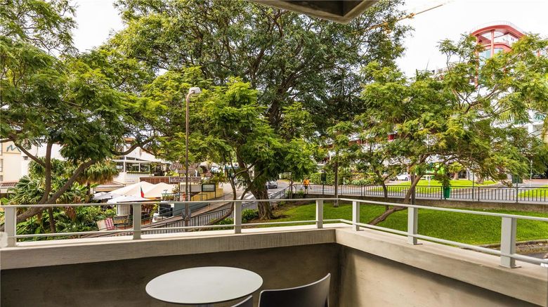 <b>Allegro Madeira by Barcelo - Adults Only Suite</b>. Images powered by <a href="https://iceportal.shijigroup.com/" title="IcePortal" target="_blank">IcePortal</a>.