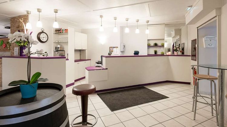 Comfort Hotel Grenoble Meylan Lobby
