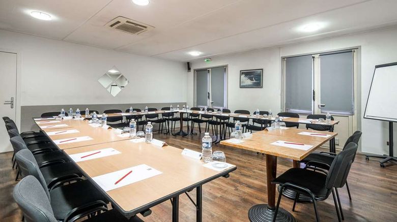 <b>Comfort Hotel Grenoble Meylan Meeting</b>. Images powered by <a href="https://iceportal.shijigroup.com/" title="IcePortal" target="_blank">IcePortal</a>.