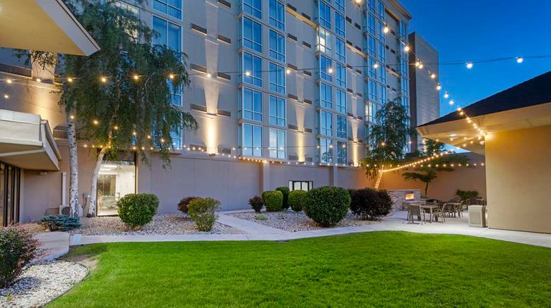 <b>Best Western Plus Sparks Reno Hotel Pool</b>. Images powered by <a href="https://iceportal.shijigroup.com/" title="IcePortal" target="_blank">IcePortal</a>.