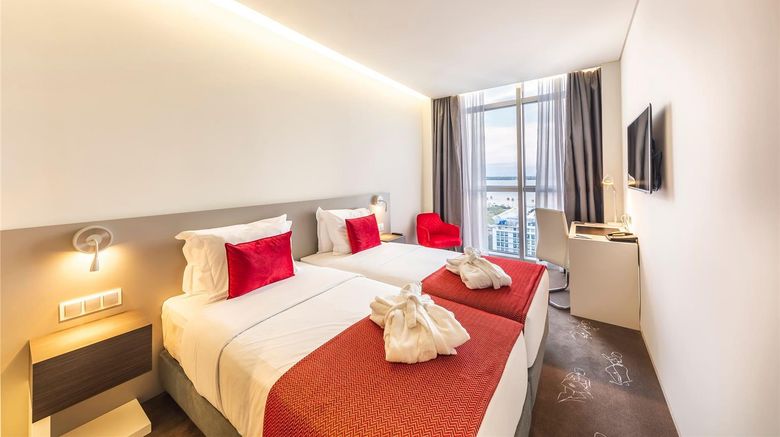 <b>Melia Maputo Sky Room</b>. Images powered by <a href="https://iceportal.shijigroup.com/" title="IcePortal" target="_blank">IcePortal</a>.