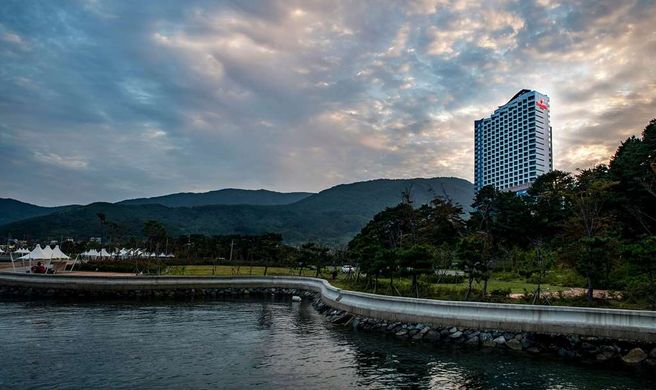 Ramada Suites Geoje Exterior
