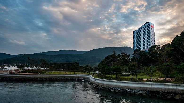 Ramada Suites Geoje Exterior. Images powered by <a href="https://iceportal.shijigroup.com" target="_blank" rel="noopener">Ice Portal</a>.
