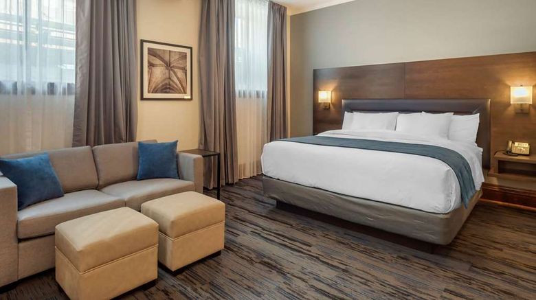<b>The Courthouse Hotel, an Ascend Hotel Room</b>. Images powered by <a href="https://iceportal.shijigroup.com/" title="IcePortal" target="_blank">IcePortal</a>.