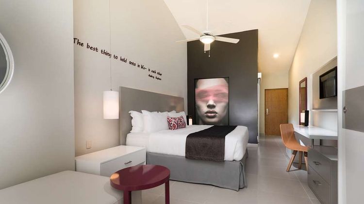 Emotions Juan Dolio Room