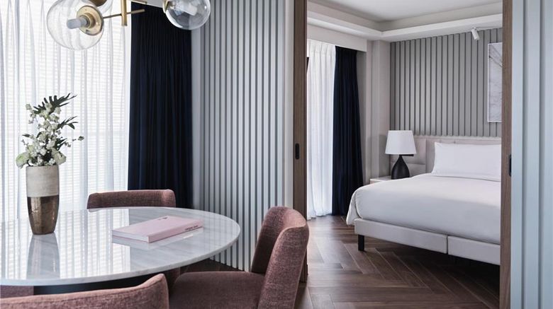 <b>Grand Hyatt Athens Suite</b>. Images powered by <a href="https://iceportal.shijigroup.com/" title="IcePortal" target="_blank">IcePortal</a>.