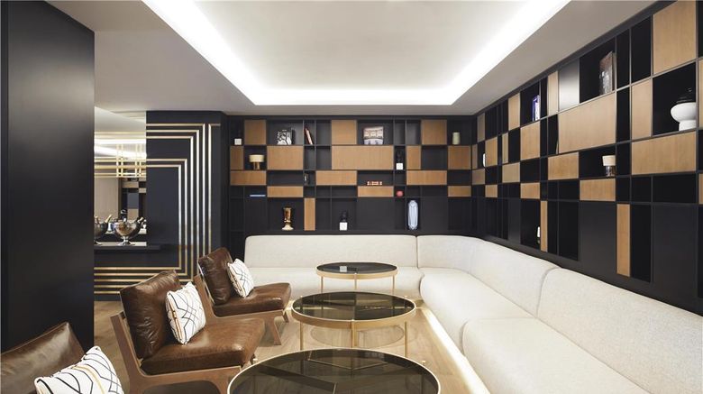 <b>Grand Hyatt Athens Lobby</b>. Images powered by <a href="https://iceportal.shijigroup.com/" title="IcePortal" target="_blank">IcePortal</a>.