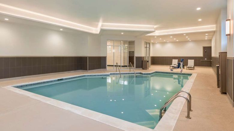<b>Hyatt Place Greenville Downtown Pool</b>. Images powered by <a href="https://iceportal.shijigroup.com/" title="IcePortal" target="_blank">IcePortal</a>.