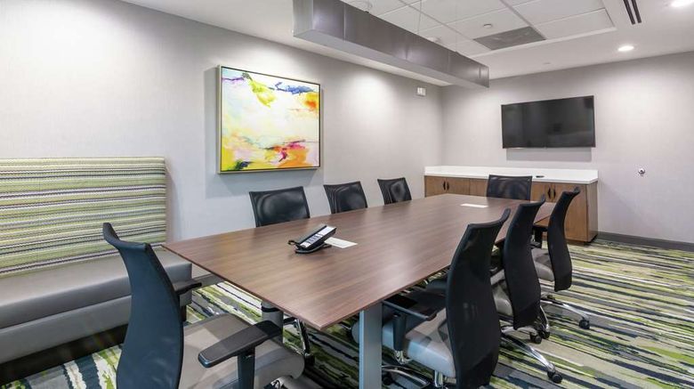 <b>Hampton Inn & Suites Dallas East Meeting</b>. Images powered by <a href="https://iceportal.shijigroup.com/" title="IcePortal" target="_blank">IcePortal</a>.