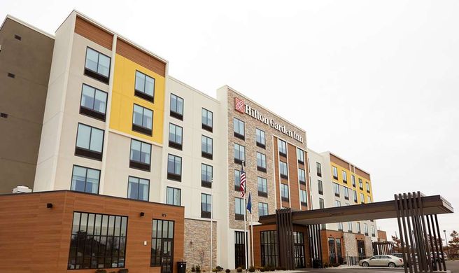 Hilton Garden Inn Elizabethtown Exterior