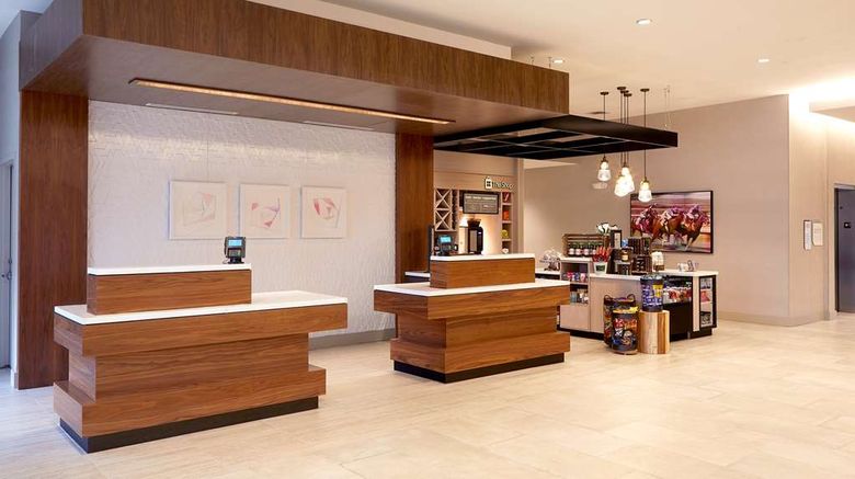 <b>Hilton Garden Inn Elizabethtown Lobby</b>. Images powered by <a href="https://iceportal.shijigroup.com/" title="IcePortal" target="_blank">IcePortal</a>.