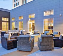Embassy Suites Indianapolis Airport Exterior
