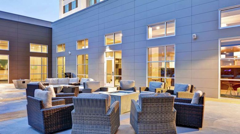 <b>Embassy Suites Indianapolis Airport Exterior</b>. Images powered by <a href="https://iceportal.shijigroup.com/" title="IcePortal" target="_blank">IcePortal</a>.