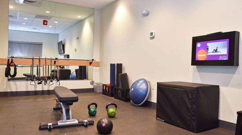 <b>Tru by Hilton Lawrence Health</b>. Images powered by <a href="https://iceportal.shijigroup.com/" title="IcePortal" target="_blank">IcePortal</a>.
