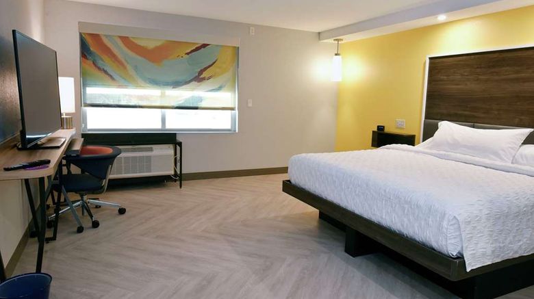 <b>Tru by Hilton Lawrence Room</b>. Images powered by <a href="https://iceportal.shijigroup.com/" title="IcePortal" target="_blank">IcePortal</a>.