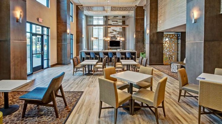 Hampton Inn & Suites San Jose Airport Restaurant