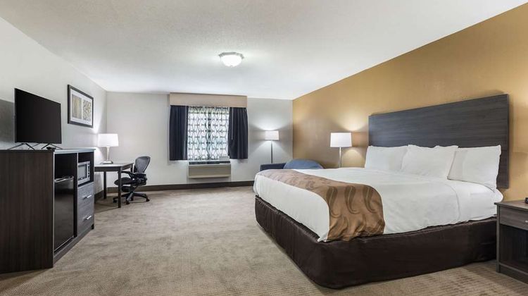 Quality Inn Clare Suite