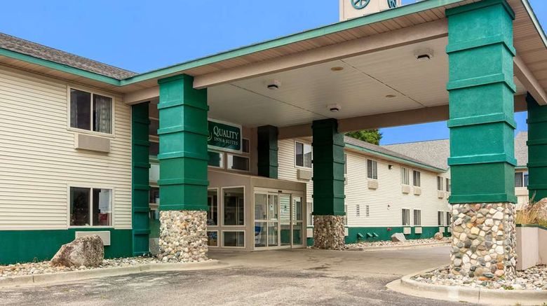 <b>Quality Inn Clare Exterior</b>. Images powered by <a href="https://iceportal.shijigroup.com/" title="IcePortal" target="_blank">IcePortal</a>.