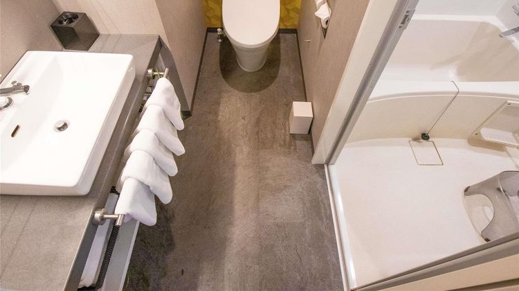 Ibis Styles Tokyo Bay Room