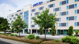 Park Inn Frankfurt Airport Exterior