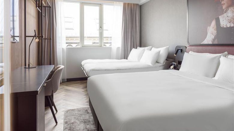 <b>Radisson RED Oslo City Centre Net Zero Room</b>. Images powered by <a href="https://iceportal.shijigroup.com/" title="IcePortal" target="_blank">IcePortal</a>.