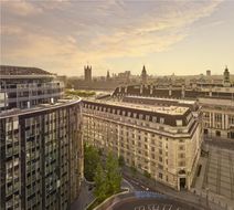 Park Plaza County Hall London Exterior
