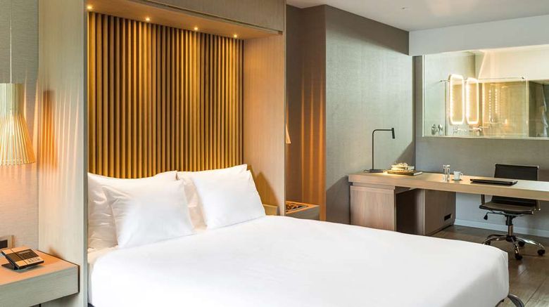 <b>Radisson Blu Park Hotel Athens Suite</b>. Images powered by <a href="https://iceportal.shijigroup.com/" title="IcePortal" target="_blank">IcePortal</a>.