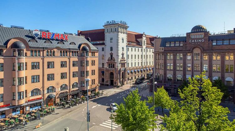 Radisson Blu Plaza Hotel, Helsinki Exterior