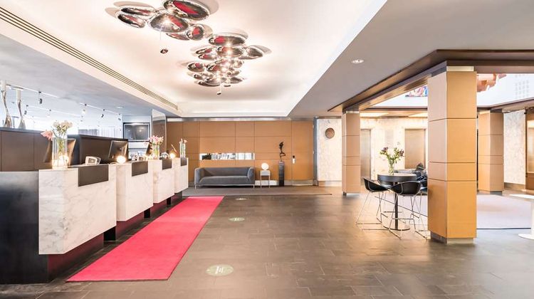 Radisson Blu Plaza Hotel, Helsinki Lobby