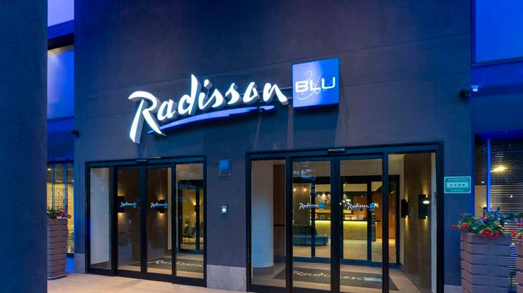 Radisson Blu Hotel, Milan Exterior