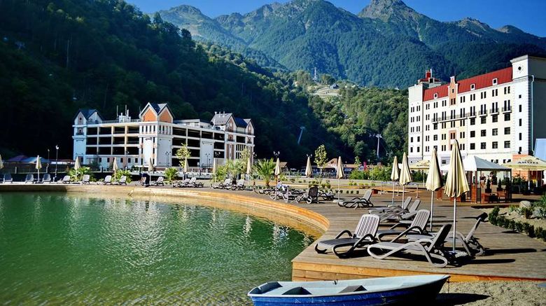 <b>Radisson Hotel Rosa Khutor Beach</b>. Images powered by <a href="https://iceportal.shijigroup.com/" title="IcePortal" target="_blank">IcePortal</a>.